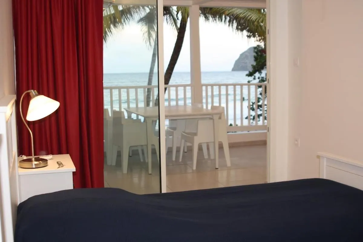 Homestay Residence Villa L'Escadre, En Face Du Rocher Du Diamant Le Diamant